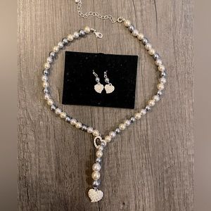 AVON| faux pearl earrings and necklace set
